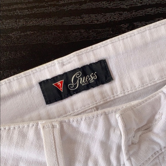 Guess shorts - Picture 3 of 3